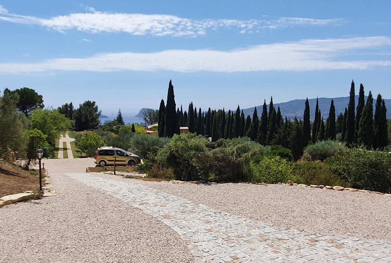 Terres Du Baguier Villa Ceyreste Exterior photo