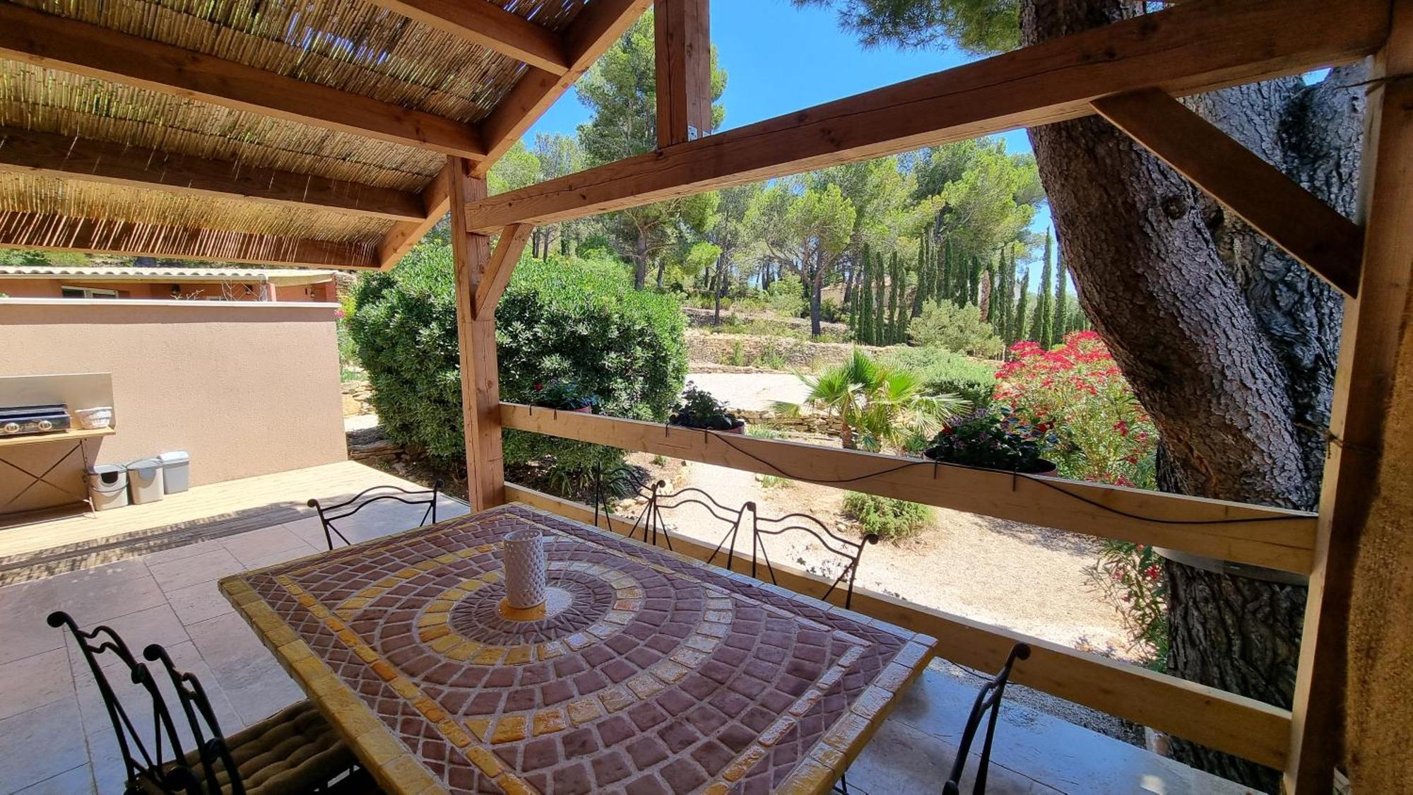 Terres Du Baguier Villa Ceyreste Exterior photo
